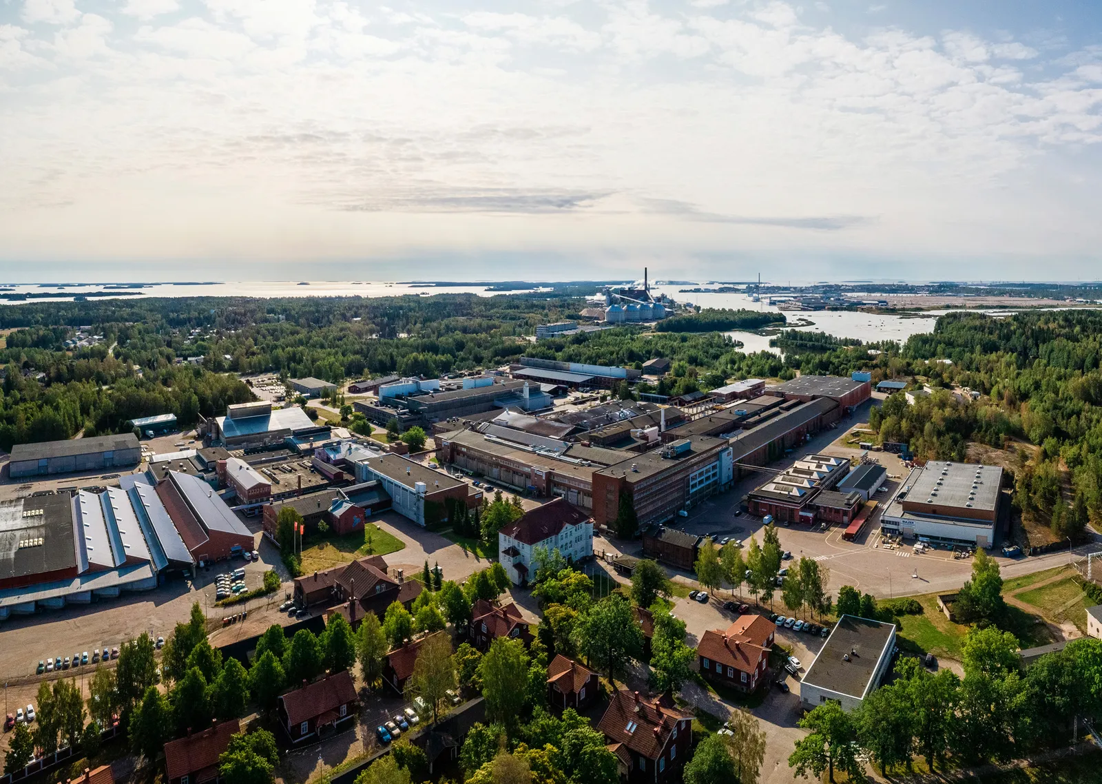 Ilmakuva Karhulan Teollisuuspuistosta