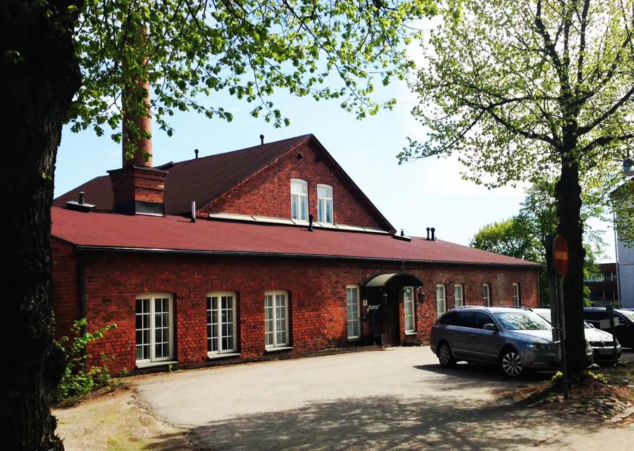 Wanha Lasimestari — lasinäyttely